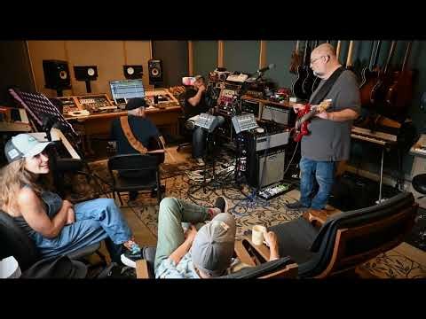 Dancing With The Angels with lyrics