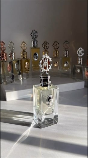 Iris | Content Creator on Instagram: "Ad | Pr | Collab ༄ Exquisite Collection: Musk Elixir Perfume by Royal Glory MUSK ELIXIR is a sophisticated and sensual fragrance that encapsulates the warmth of the sun and the elegance of a blooming rose garden. The exquisite top notes of Rose and Bergamot lead you into a captivating journey of scents, alongside the gentle yet alluring Jasmine and Heliotrope in the heart notes, creating a blooming garden of flowers. The base notes of Musk and Amber gently m