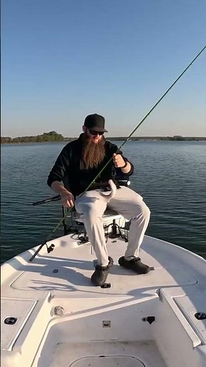 Smaller Baits & Lighter Jig Heads Catch More Crappie - October Fall Crappie Fishing Benbrook Lake TX