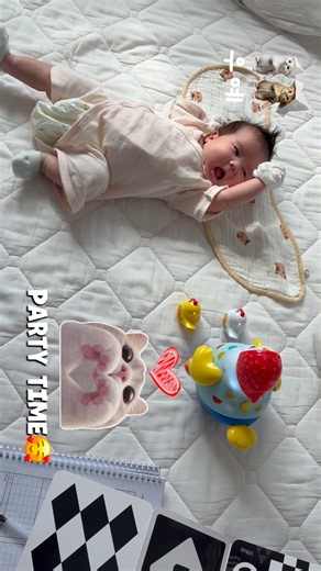 새로운 장난감 꼬꼬맘 인생 61일차 윤이일상💕