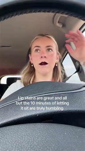 driving around with my hand covering my mouth like plz dont look at me #lipstain #short #vlog