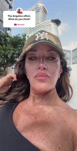 Embracing Aging Beauty: Exploring Special Effects in Poppy Montgomery's Transformation