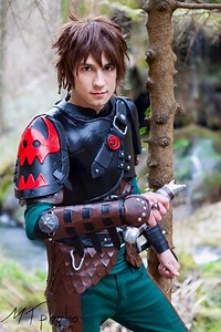 How to Train Your Dragon 2 Hiccup Cosplay