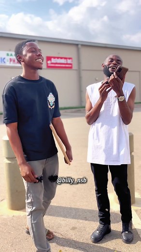 Pt.2 Hoodrich frames had a gift for NSB STUDIOS but he wanted to test his girlfriend first and this happened #loyaltytest #fypシ゚viral #loyaltytestgonewrong #pranks #streettrafficfoundation #loyaltytestchallenge #loyaltytests #billy_nsb #nsbstudios