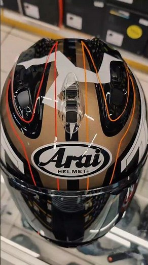 Découvrez le Arai RX-7V Evo Isle Of Man TT 2026 🪖✨