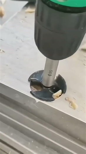 Three blade opening tool for clean hole cutting #shorts