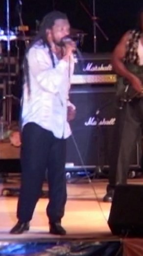 Lucky Dube, a South African icon, delivered an unforgettable rendition of 'Remember Me' during a live performance in Uganda, solidifying his legacy as a remarkable artist. #SAMA28 #luckydube #rastafari #legendaryartists #letsdance #raggae #raggaelovers #raggaemusic #raggaeforlife #raggaetotheworld #rastaman #rastafarian #southafrica #southafricatiktok #tiktok #uganda #southafricanmusic #mzansilegend #mzansimusic #oldschoolmusic