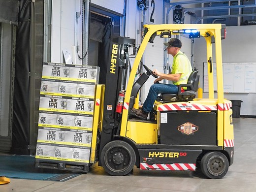8 Types of Forklifts Used In Warehouse Operations & Construction | Equipment Radar