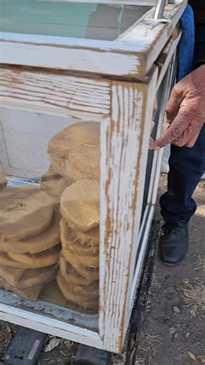 Saludos a los dos señores que tienen su puesto en Santa Lucía, entre Canatlan y José Guadalupe Aguilera | Sabor Durango Gastronomía & Turismo