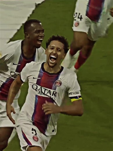 Marquinhos’ goal from this angle 👀🔥 #sportstiktok #goal #brazil #Ligue1 #Ligue1McDonalds @psg @CazéTV