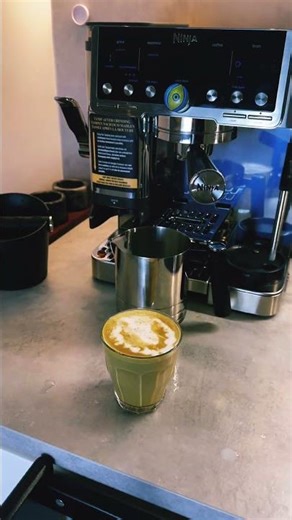 Rate this cappuccino from 1 to 10 ☕️