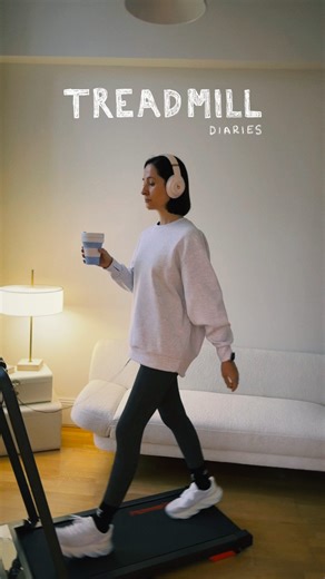 WALK ON BY 👟☕️ I posted this on my story on Monday & I think I’m a fitness influencer now 😂 it turns out everyone wants to stay inside & drink tea but still get our steps in 😬🫖 I’ve put the link to the one we got in my bio (in the ‘my wardrobe’ bit) for those asking. We bought it a while ago from Amazon but only just got round to getting it out. First thoughts: LOVE that I can exercise without going out into the cold, wet, horror of outside. Love that I feel safe now it’s getting darker (and