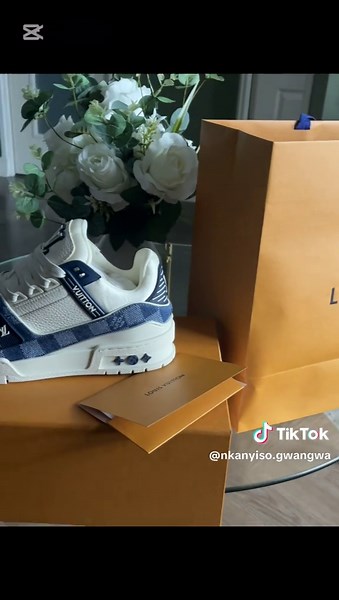 Let’s unbox together 😌