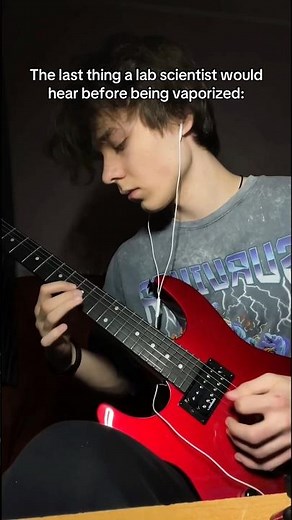 Childhood memories unlocked. (Jetpack Joyride - Main Theme)#jetpackjoyride #guitar