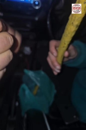 #Watch Special Report Rotten Rista, Kababs Sold in Baramulla; Food Safety Acts Baramulla:The sale of rotten and unhygienic Rista and Kababs at cheap rates has resurfaced in Kokar and Jhelum markets of Baramulla. The Food Safety Department seized suspected items, collected samples for testing, and destroyed the remaining stock. Genuine vendors selling fresh food said their business is suffering due to such illegal practices. Authorities have warned of strict action against violators. | Urdu News 