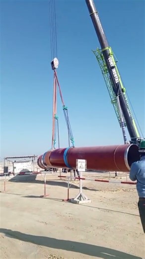 use of chain blocks //pupe lifting activities/lifting with crane