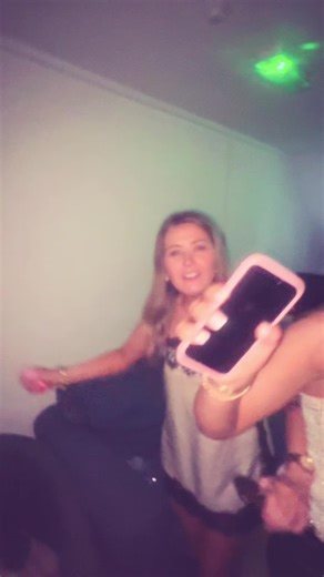 lawsa (@lawsa768)’s videos with Share The House - Ewan McVicar