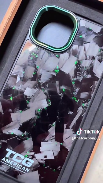 Custom Forged Carbon iPhone Products Overview