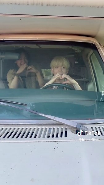 HiFi Unicorn Dance Challenge by KIYOON