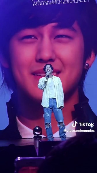 KIM BUM SINGS THE OST OF BOF