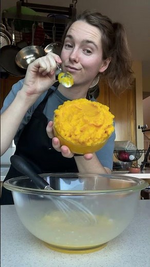 COPYCAT Starbucks Pumpkin Bread (better than Starbucks!)