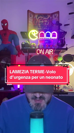 LAMEZIA TERME-Volo d’urgenza per un neonato. #volo #storytimes #neonato #bimbo #hospital