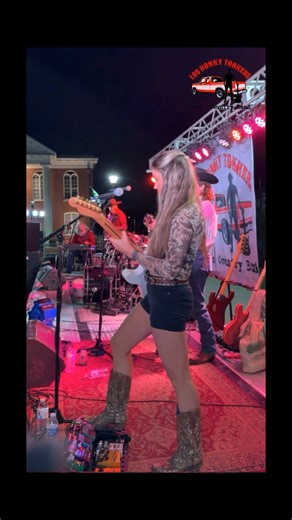 The Dance, a song by Garth Brooks, was released in 1989. That transition at the end 🤯. Performed live in Mt. Sterling, IL. | Los HonkyTonkers