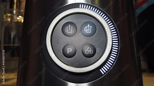 Washer for setting the speed of the blender