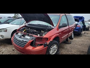 2006 Chrysler Town & Country Touring at U-Pull Salvage Yard in Minnesota