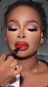 4.8K reactions · 239 shares | 5DAYS MAKEUP AND EDITING ONLINE CLASS...