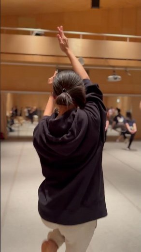 【阿波おどり】一かけ二かけ三かけて、四かけた踊りは止められぬ。五かけ六かけ七かけて、八っぱり踊りは止められぬ🙌 I can't stop dancing after all！ #shorts