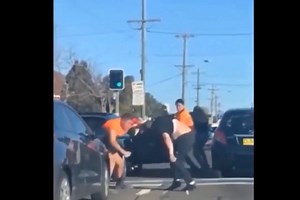 Fight Despite defending your BestFriend - Fourth match is too dangerous | Street Action Movie