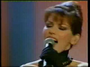 Shania Twain : Man I Feel Like A Woman.Live.HQ.1998.