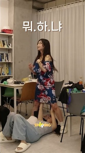모델들은 쉬는 시간에 다 이래? #Shorts