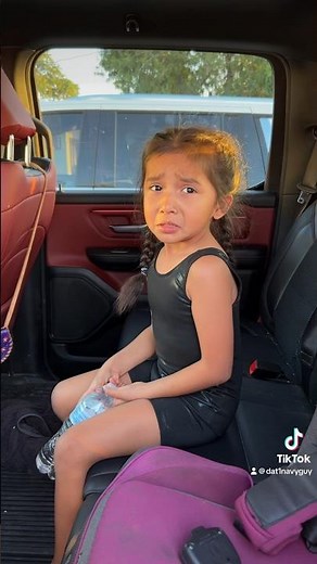 Biggest tantrum in the world 😂👀