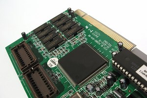 How to Fix a Gateway Laptop Video Card