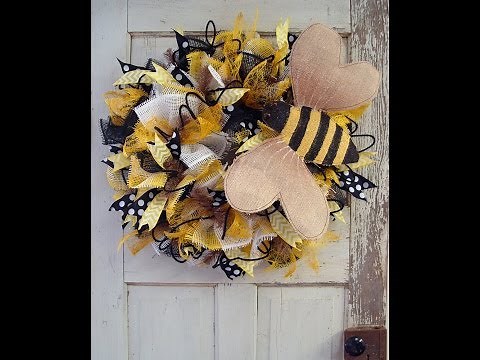 Burlap Bumblebee & Deco Paper Mesh Wreath Tutorial by Trendy Tree