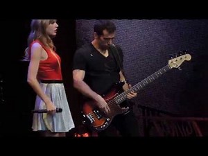 Taylor Swift - Stay Stay Stay Live!