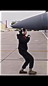 Aviation Girls ♥️♥️♥️😍😍😍 #ladypilot #flyinggirl #pilotlifestyle #aviationlovers #femalepilots #cabincrew #flightattendant #airport #landing #aviation #ladypilot #pilotgirls #cabincrewgirls #aviationgirls #airhostessjobs | Aviation Girls