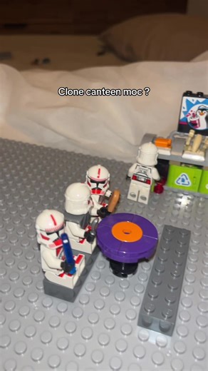 Clone Canteen MOC: A Star Wars LEGO Creation