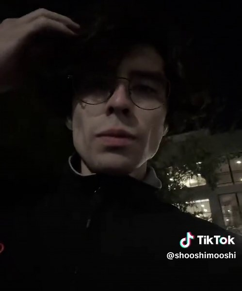 shooshiMooshi 🍣 (@shooshimooshi)’s videos with original sound - 𝐕 𝐀 𝐌 𝐏