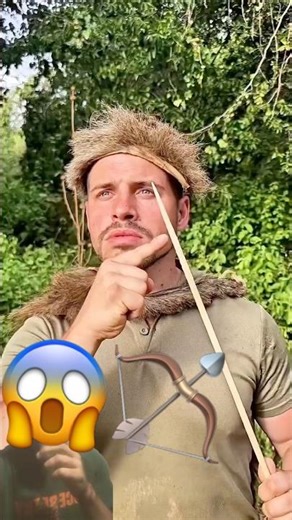 "The Traditional Art: Making an Arrow from Wood and Feathers"🏹😱