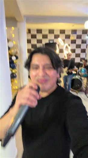 Jeopardy #gregkihnband #johnnybandarock