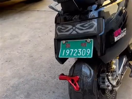 黑武士小牛n1s动力电动车三：远驱72530控制器大：全顺四代5000瓦片电机！件：72V68a 锂电带300安蚂蚁保护版！压差0.003极品个位数！匀