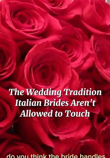 As a wedding planner based in Italy, I love these fun fact about Italian traditions. Also provided the groom with some bouquet ideas 💗 let me know which one is your favorite? ⬇️ #italiantradition #italianwedding #destinationweddingitaly