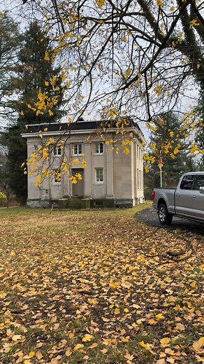 Further cleanup happening today! The West side of the estate is really coming together and will look beautiful come Spring! #lynnewoodhall #lynnewood #gilded #gildedage #mansionsofthegildedage #historichome #widener #widenerfamily #mansion #beautiful #beautifulhouse #estate #countryestate #frenchestate #french #frenchdesign #versailles #americanversailles #trumbauer #horacetrumbauer #design #history #phillyhistory #pahistory #pennsylvania #philadelphiahistory #philadelphia #americanhome | Lynnew