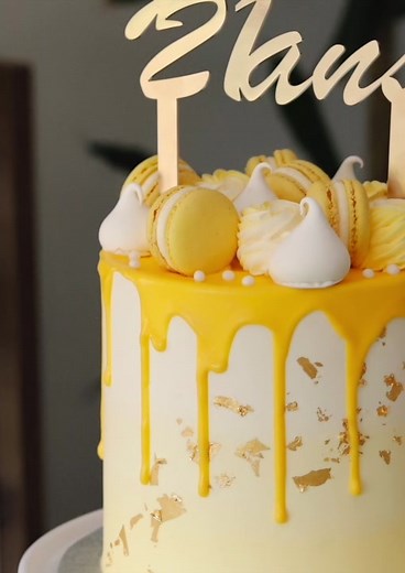 Delicious Lemon Meringue Layer Cake | Cake Decorating Tutorial