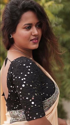 @bhuvana_ganesan ...... subscribe for more desi women pics.