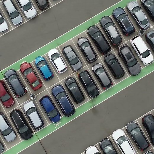 ParkingNearAirports.io