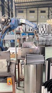 20K views · 147 reactions | The workflow of robotic arm automatic spot welding barbecue grill body #welding #process #factory #machine #factory #processing #grill #technology #industrial #manufacturer #producer | Inside the factory | Facebook